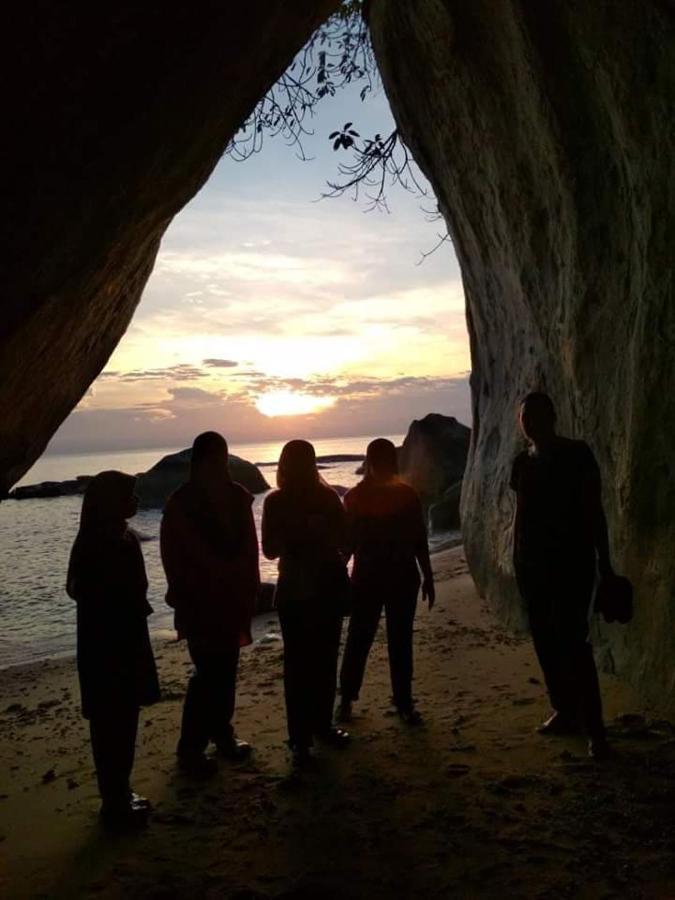 Bungkil Place Hotel Tioman Buitenkant foto