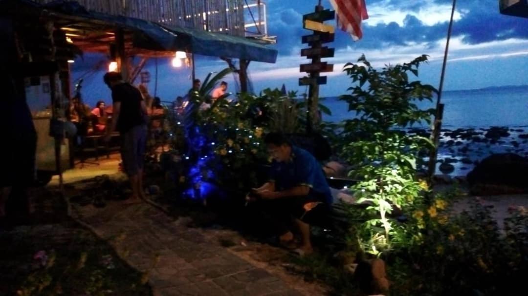 Bungkil Place Hotel Tioman Buitenkant foto